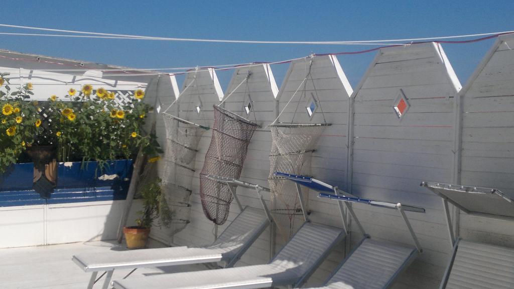 Riccione Beach Hotel Exterior foto